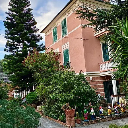 Dependance Di Rosa Maria Σαβόνα