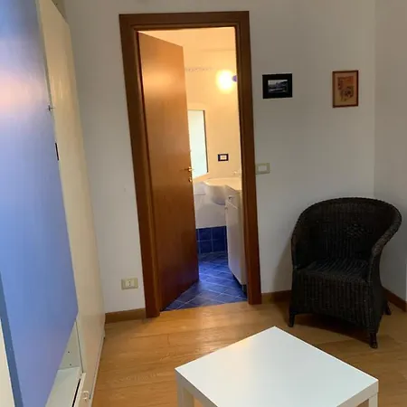 Dependance Di Rosa Maria Apartment